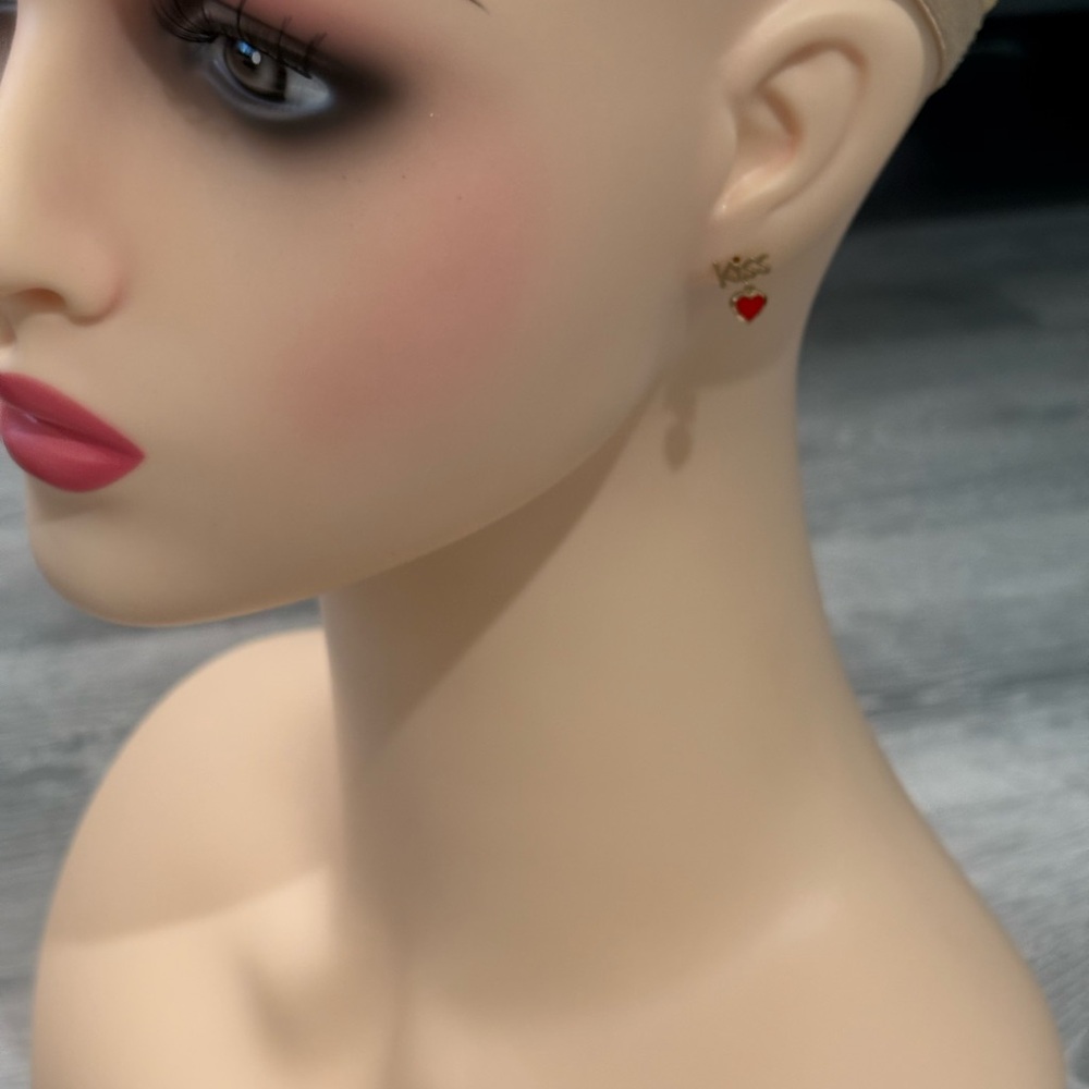 10k gold earrings